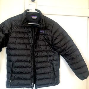 Patagonia Boys puffer coat size 14.